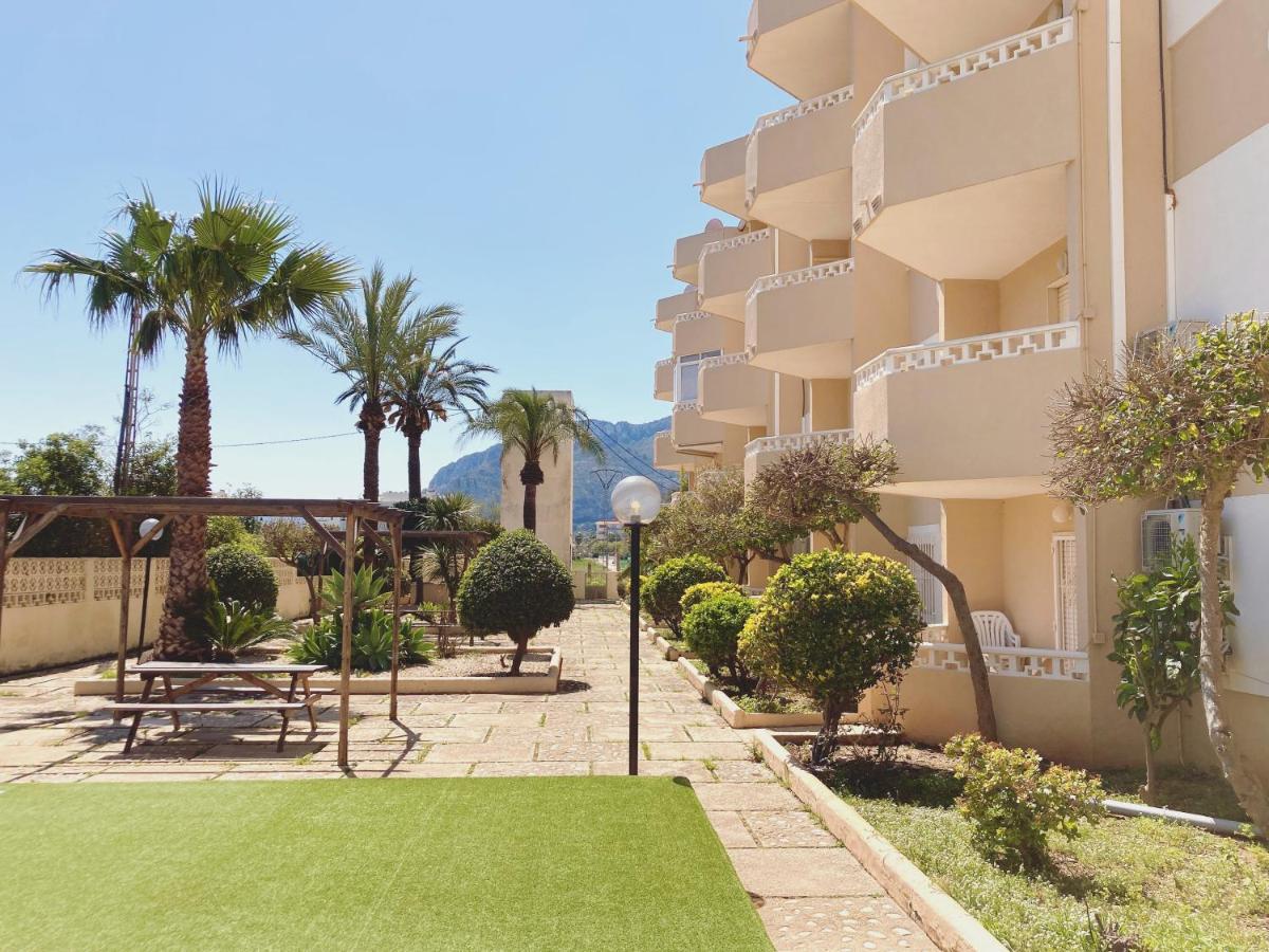 Apartamentos Las Rosas Dénia Esterno foto