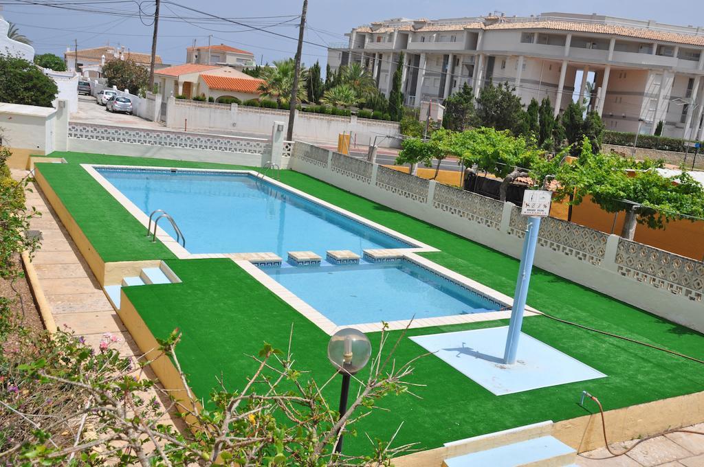 Apartamentos Las Rosas Dénia Esterno foto