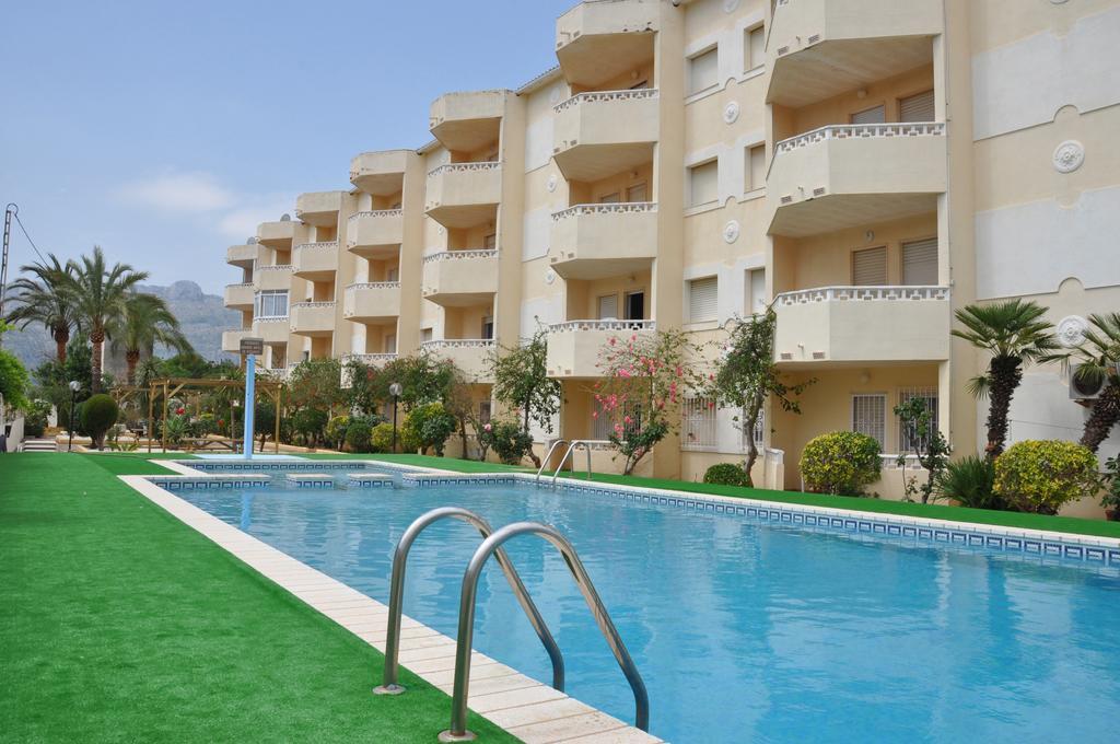 Apartamentos Las Rosas Dénia Esterno foto
